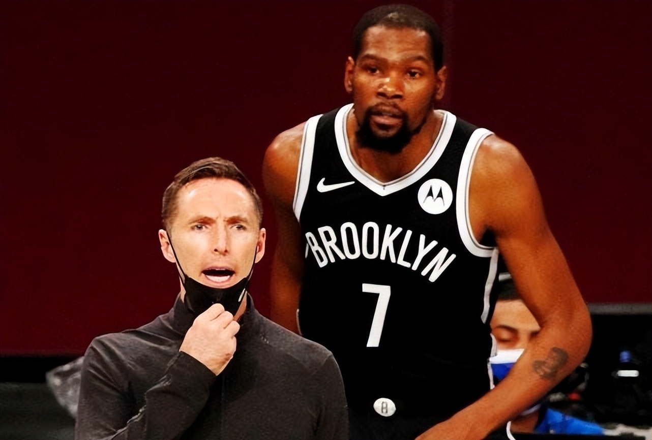 在羽毛球混 在羽毛球混