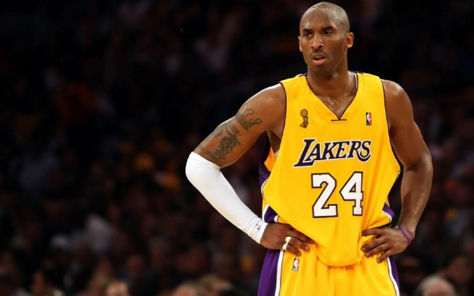 三连动作必 三连动作必